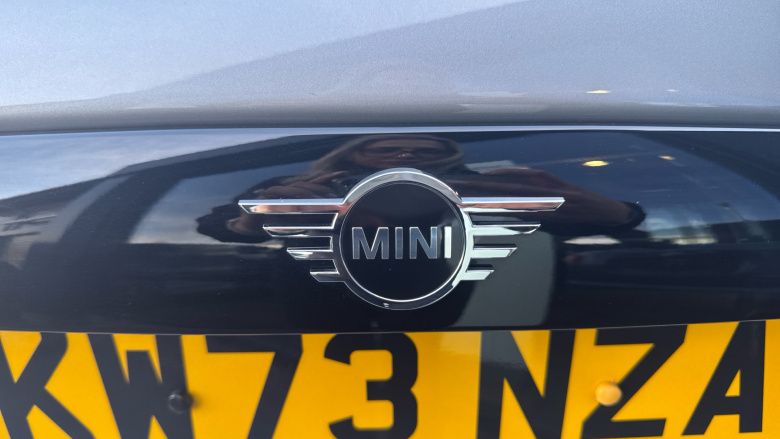 MINI Hatchback 1.5 Cooper Classic II 5dr Auto Petrol Hatchback